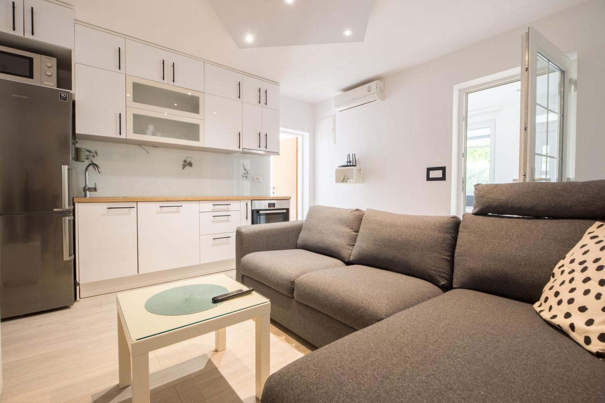 Villa Milenka - Apartmani Gorana Tučepi Quarto foto
